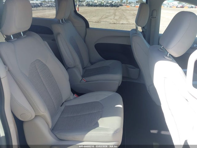 Aukcja sprzedaży 2018 Chrysler Pacifica Hybrid Touring Plus, vin: 2C4RC1H72JR332955, numer aukcji: 44488216