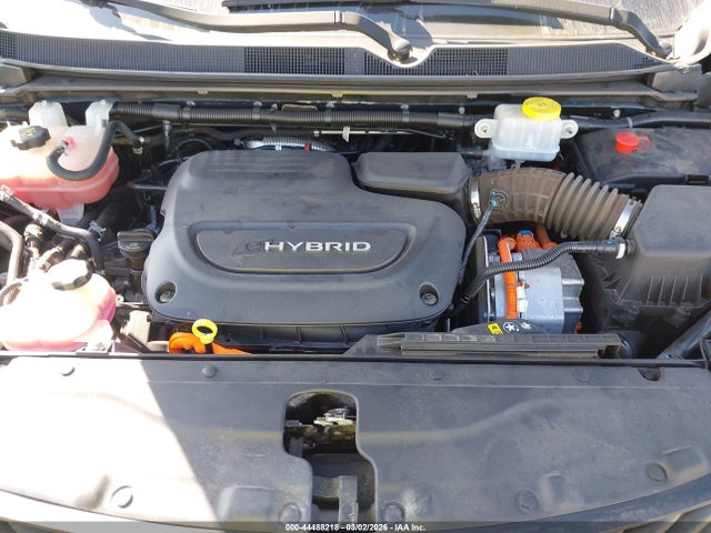 2C4RC1H72JR332969 Chrysler Pacifica Hybrid Touring Plus