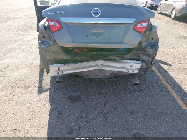 1N4AL3AP1GN388223 Nissan Altima 2.5 S