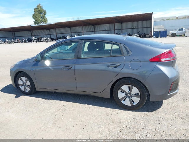 KMHC65LC5JU100258 Hyundai Ioniq Hybrid Blue