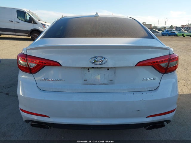 Hyundai Sonata Sport 2017 5NPE34AF7HH576383 Image 16