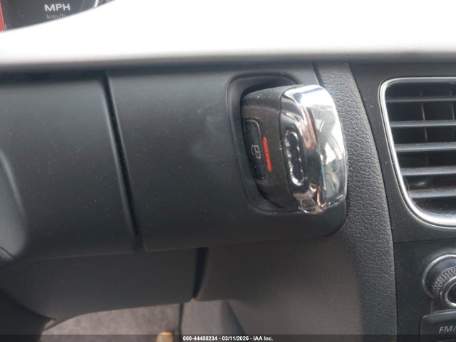 44488234 :رقم المزاد ، WAUBFAFL8CN019608 vin ، 2012 Audi A4 2.0t Premium مزاد بيع