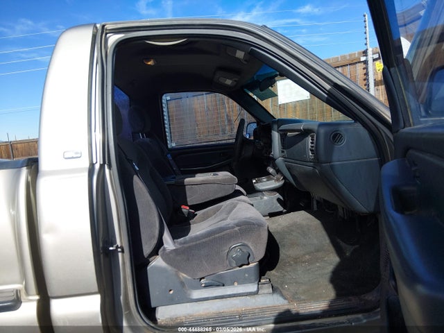 Aukcja sprzedaży 2000 Gmc Sierra 1500 Sl, vin: 1GTEC14W9YZ193547, numer aukcji: 44488265