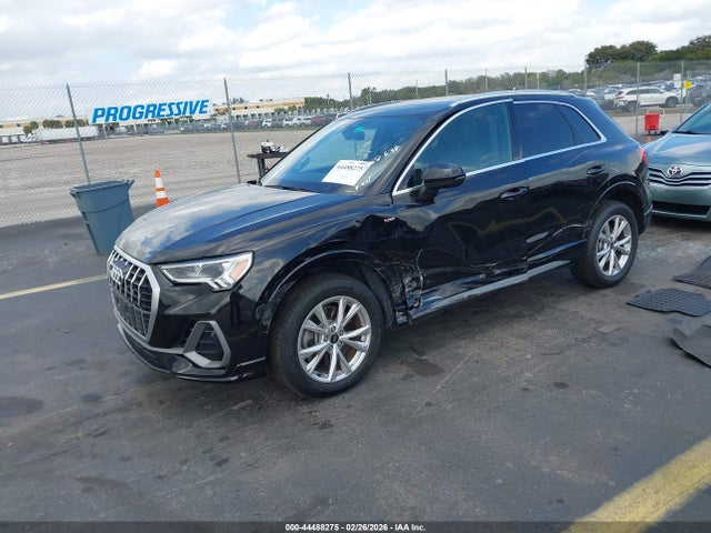 2023 AUDI Q3 WA1DECF37P1068638 Photo 1