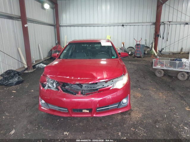 44488279 :رقم المزاد ، 4T1BF1FK6CU545375 vin ، 2012 Toyota Camry Se مزاد بيع
