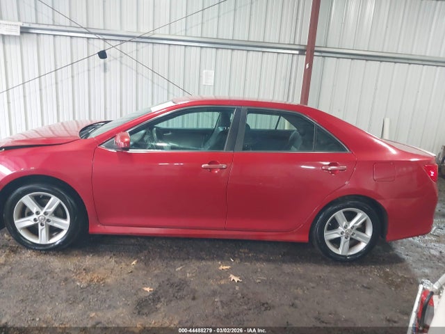 44488279 :رقم المزاد ، 4T1BF1FK6CU545375 vin ، 2012 Toyota Camry Se مزاد بيع