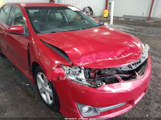 44488279 :رقم المزاد ، 4T1BF1FK6CU545375 vin ، 2012 Toyota Camry Se مزاد بيع