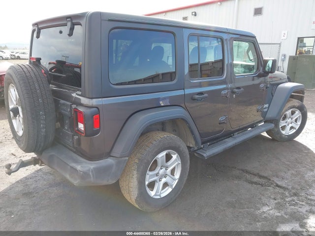 1C4HJXDN5JW325451 Jeep Wrangler Unlimited Sport S 4x4