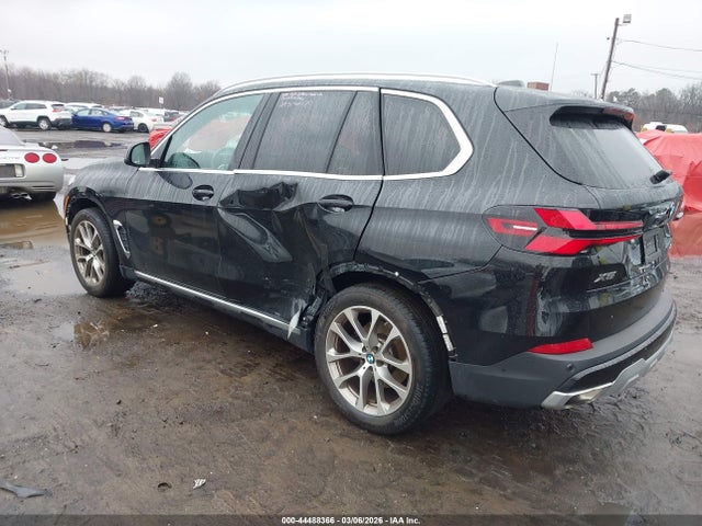 2024 BMW X5 5UX23EU07R9T68285 Photo 2