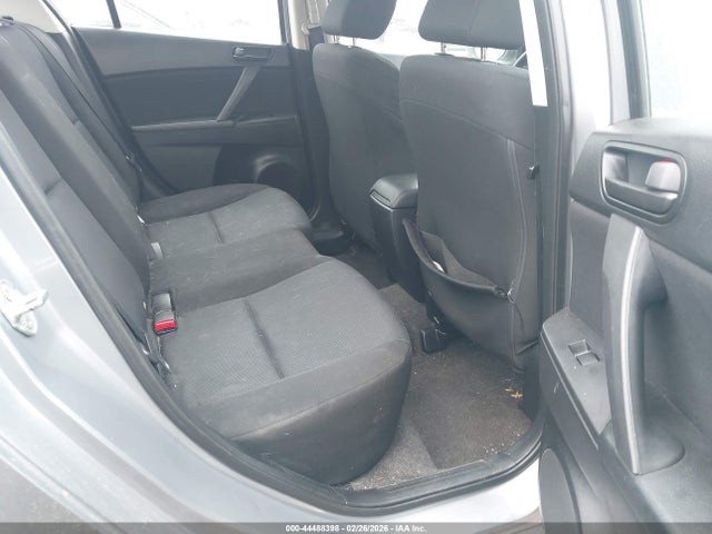 44488398 :رقم المزاد ، JM1BL1UF7B1900833 vin ، 2011 Mazda Mazda3 I Sport مزاد بيع