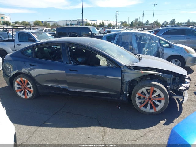 2023 TESLA MODEL 3 5YJ3E1EA2PF697642 Photo 5