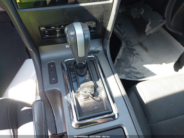 1ZVBP8AM9E5304276 Ford Mustang V6