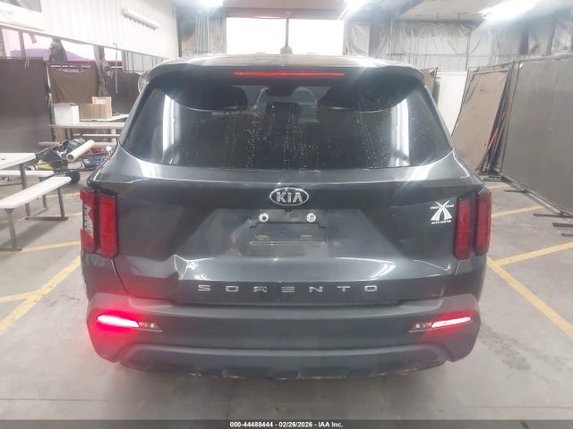 5XYRG4LCXMG056978 KIA SORENTO LX