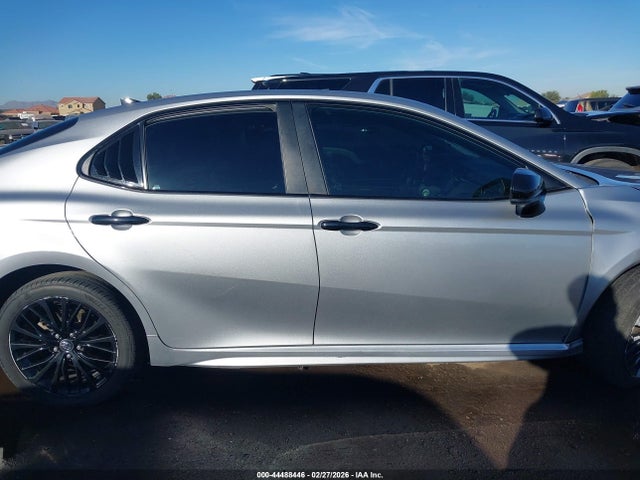 4T1B11HK4KU288727 Toyota CAMRY SE