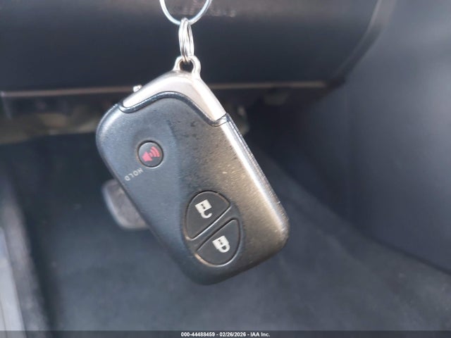 2012 Lexus Ct 200h Premium მანქანა იყიდება აუქციონზე, vin: JTHKD5BH7C2075136, აუქციონის ნომერი: 44488459