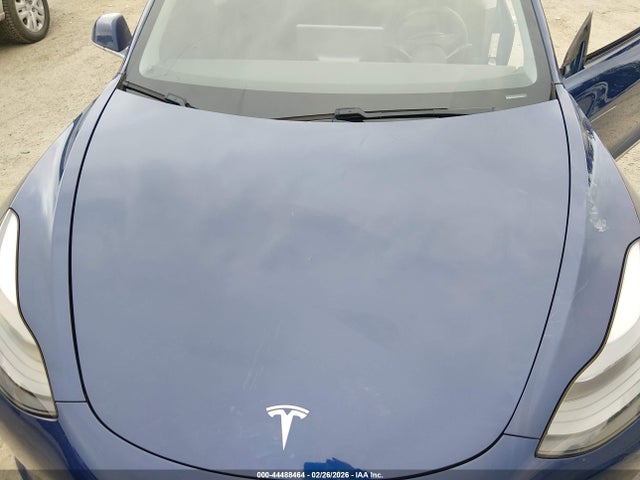 2019 Tesla Model 3 Long Range/performance მანქანა იყიდება აუქციონზე, vin: 5YJ3E1EB3KF497564, აუქციონის ნომერი: 44488464