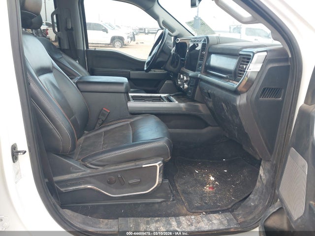 Продажа на аукционе авто 2024 Ford F-350 Lariat, vin: 1FT8W3DT7REE77631, номер лота: 44488475