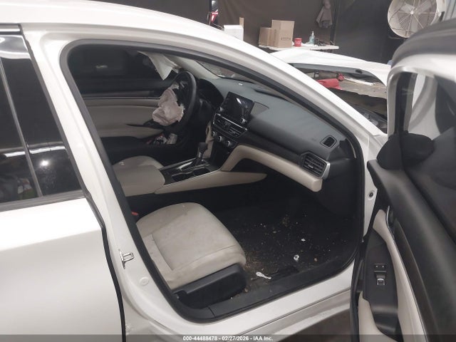 1HGCV1F17KA030888 Honda ACCORD LX