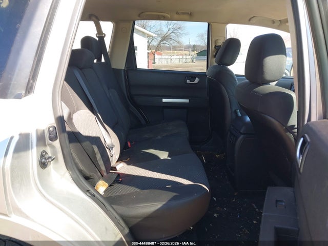 2010 MITSUBISHI ENDEAVOR 4A4JM2AS5AE017877 Photo 7