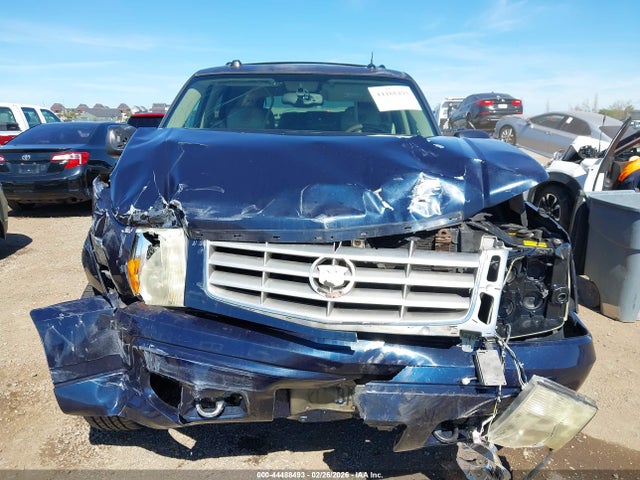 2005 Cadillac Escalade Standard მანქანა იყიდება აუქციონზე, vin: 1GYEK63N05R125247, აუქციონის ნომერი: 44488493