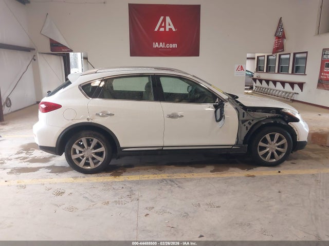 Auction sale of the 2016 Infiniti Qx50, vin: JN1BJ0RR8GM268744, lot number: 44488500