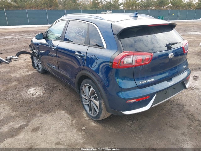 44488508 :رقم المزاد ، KNDCE3LC7H5094382 vin ، 2017 Kia Niro Touring مزاد بيع