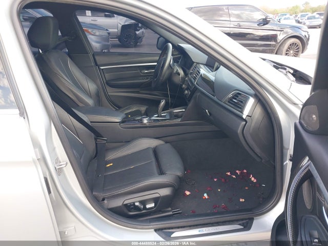 2017 BMW 330E WBA8E1C54HK895085 Photo 4