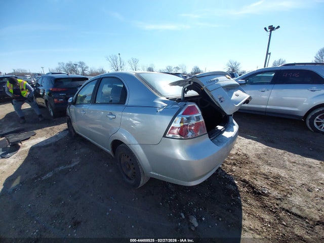 2011 CHEVROLET AVEO KL1TG5DE9BB251061 Photo 2