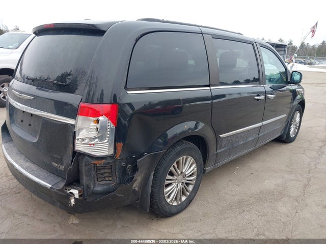 Продаж на аукціоні авто 2016 Chrysler Town & Country Touring-l Anniversary Edition, vin: 2C4RC1CG6GR111536, номер лоту: 44488536