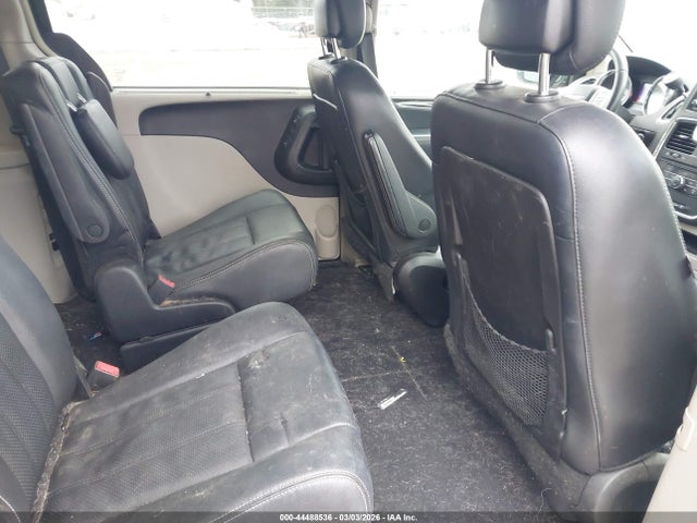 Продаж на аукціоні авто 2016 Chrysler Town & Country Touring-l Anniversary Edition, vin: 2C4RC1CG6GR111536, номер лоту: 44488536