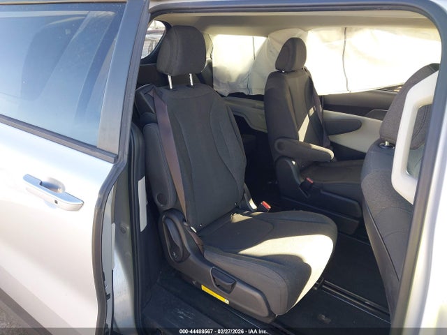 2022 KIA CARNIVAL MPV KNDNB4H3XN6122746 Photo 7