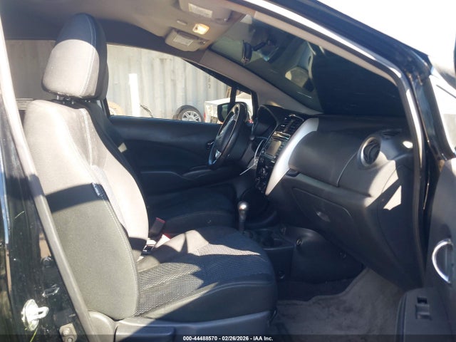 2017 NISSAN VERSA NOTE 3N1CE2CP7HL367661 Photo 4