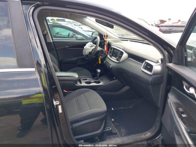Продаж на аукціоні авто 2019 Kia Sorento 2.4l Lx, vin: 5XYPG4A32KG568161, номер лоту: 44488612