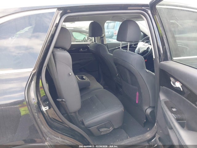 Продаж на аукціоні авто 2019 Kia Sorento 2.4l Lx, vin: 5XYPG4A32KG568161, номер лоту: 44488612