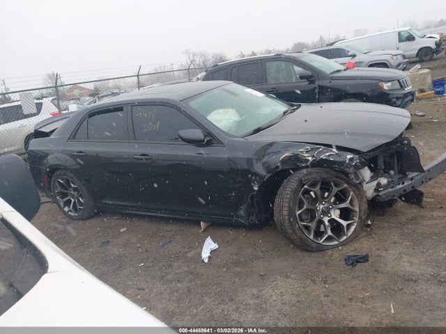 Продаж на аукціоні авто 2016 Chrysler 300 300s, vin: 2C3CCABT2GH167570, номер лоту: 44488641