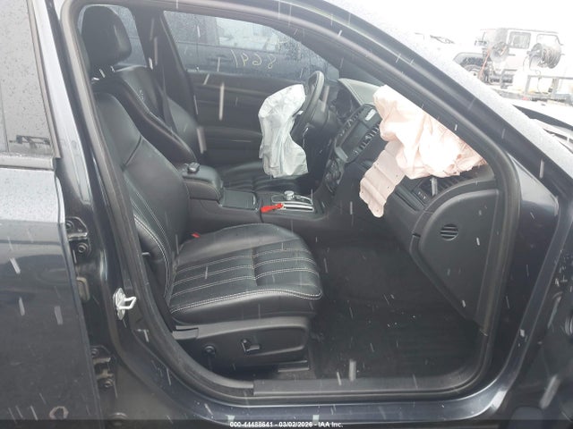 Продаж на аукціоні авто 2016 Chrysler 300 300s, vin: 2C3CCABT2GH167570, номер лоту: 44488641