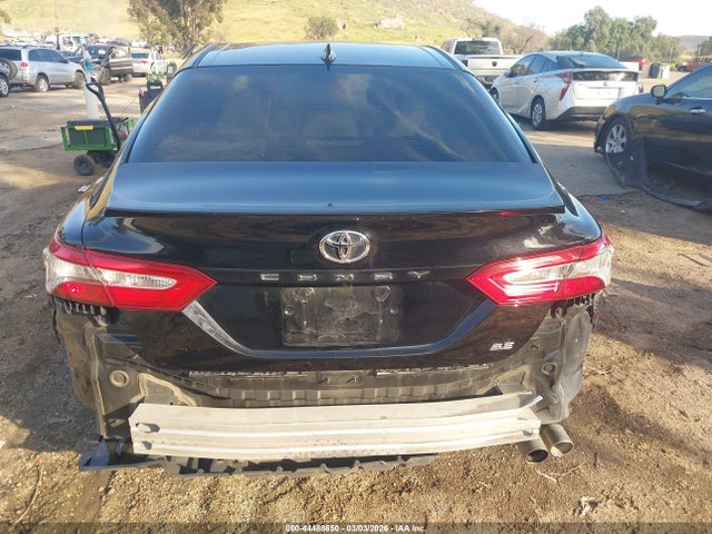 4T1B11HKXKU226720 Toyota CAMRY SE