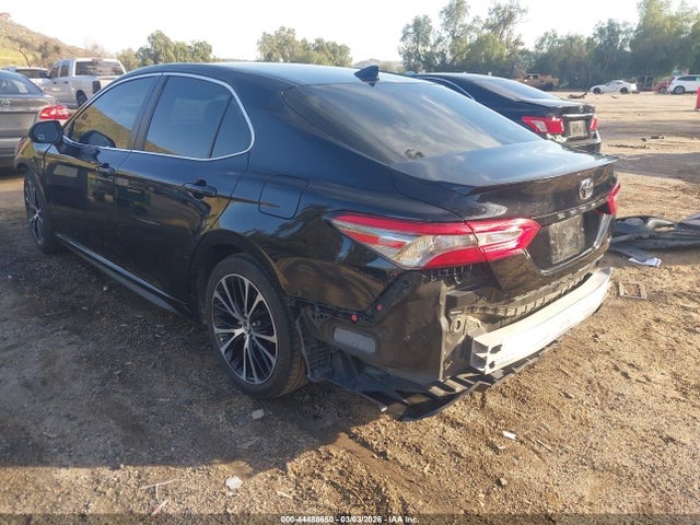 4T1B11HKXKU226720 Toyota CAMRY SE