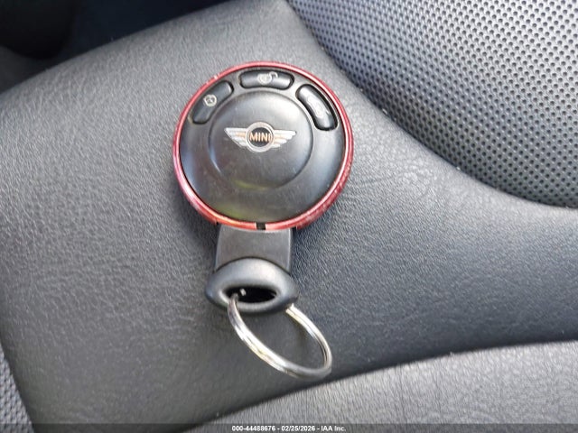 2008 MINI COOPER S WMWMF73528TT89537 Photo 10