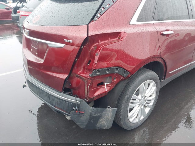 2017 CADILLAC XT5 1GYKNCRS3HZ138939 Photo 5