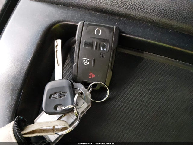 1GNSKGEC6JR135339 Chevrolet Suburban Ls