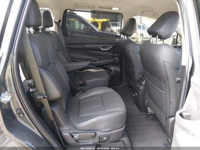 4S4WMASD5P3410012 Subaru Ascent Limited 7-passenger