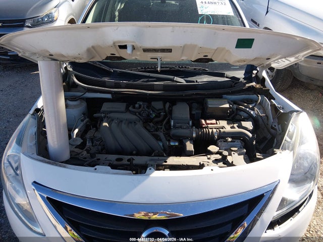 3N1CN7AP9HL886727 Nissan Versa 1.6 S+