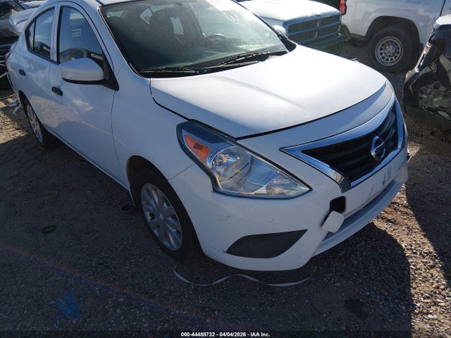 3N1CN7AP9HL886727 Nissan Versa 1.6 S+