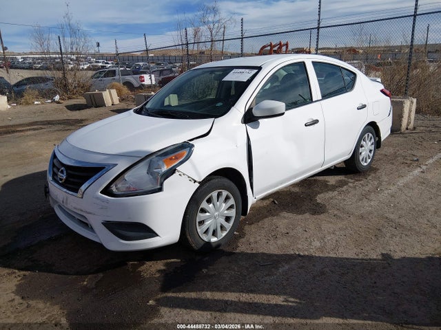 3N1CN7AP9HL886727 Nissan Versa 1.6 S+
