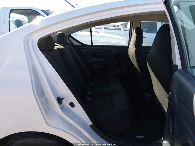 3N1CN7AP9HL886727 Nissan Versa 1.6 S+