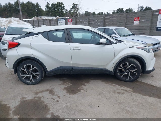 NMTKHMBXXJR025780 Toyota C-HR XLE