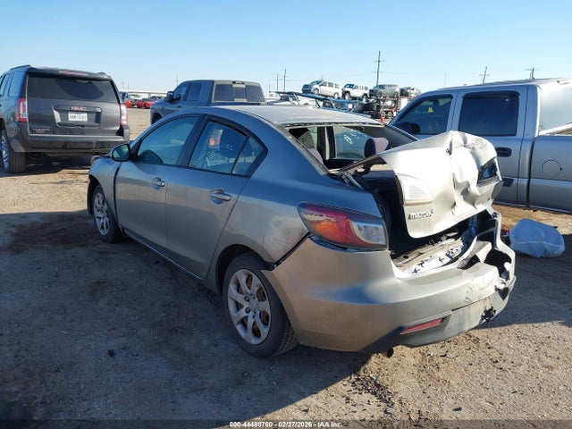 Продаж на аукціоні авто 2011 Mazda Mazda3 I Sport, vin: JM1BL1UF3B1469763, номер лоту: 44488760