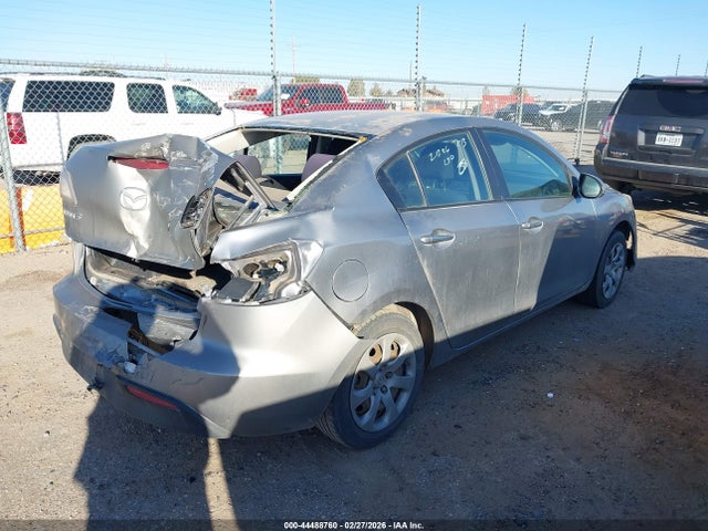Продаж на аукціоні авто 2011 Mazda Mazda3 I Sport, vin: JM1BL1UF3B1469763, номер лоту: 44488760