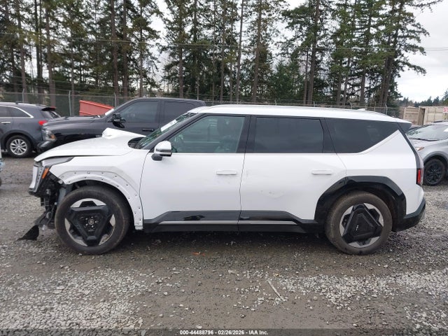 Продаж на аукціоні авто 2025 Kia Ev9 Land, vin: 5XYADFS59SG001052, номер лоту: 44488796